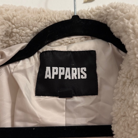 Apparis Women's white Teddy coat size XS - Picture 2 of 6